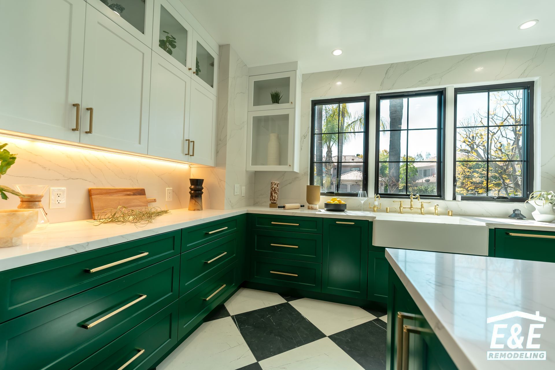 Kitchen project photo by E&E